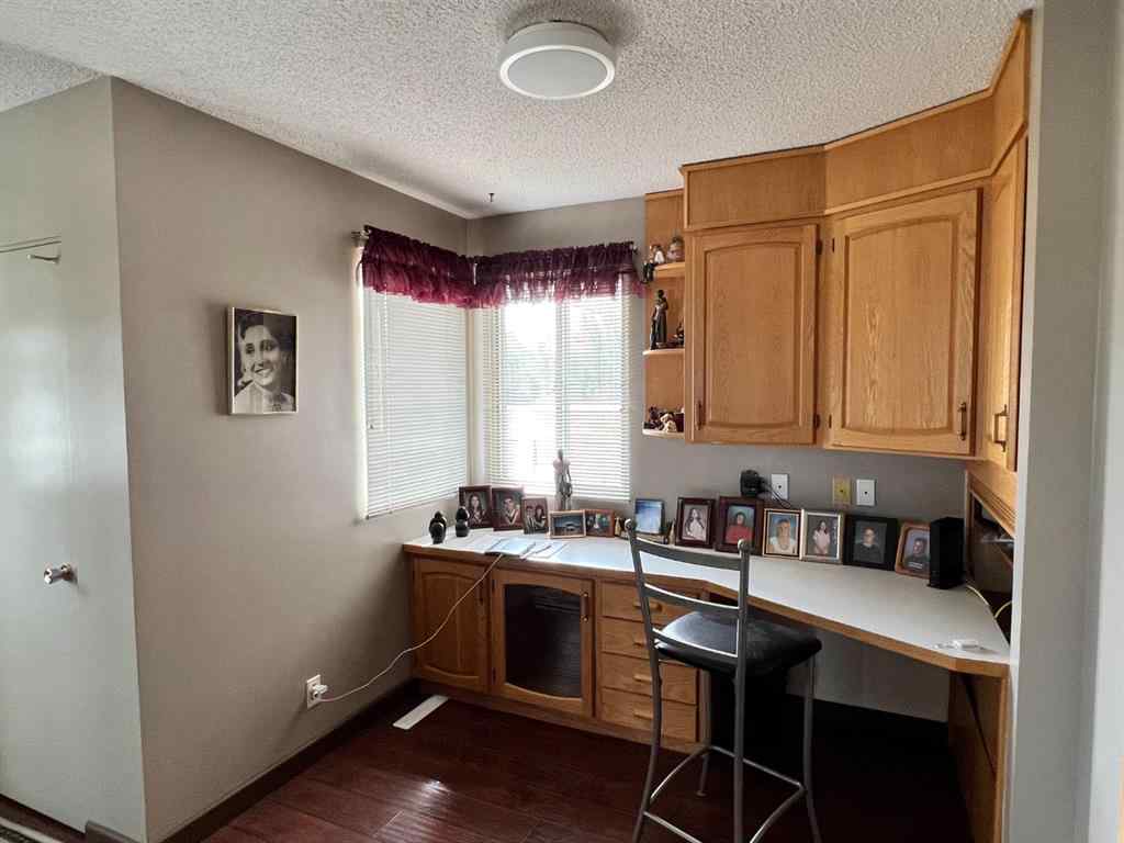 MLS® A2217186 - 5204 48 Street  in NONE Valleyview, Residential