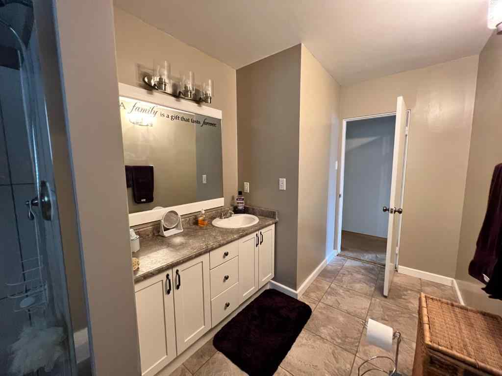 MLS® A2217186 - 5204 48 Street  in NONE Valleyview, Residential