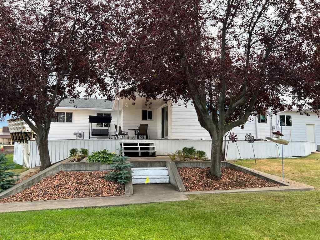 MLS® A2217186 - 5204 48 Street  in NONE Valleyview, Residential