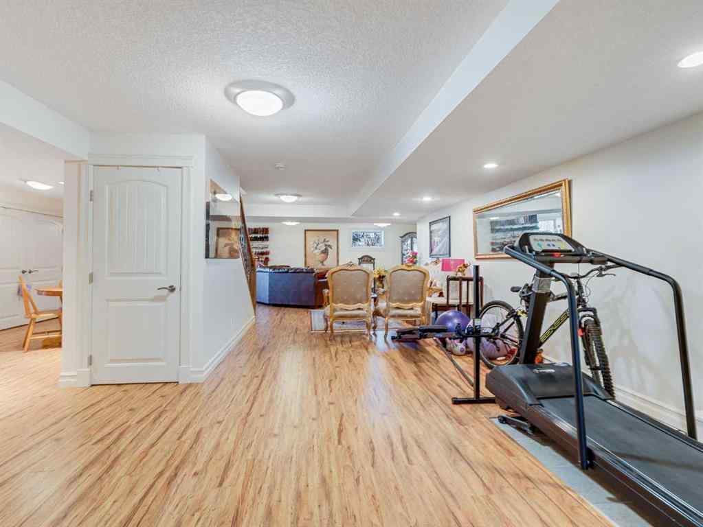 MLS® A2217191 - 225 Huggard Road  in Springbank Rural Rocky View County, Residential