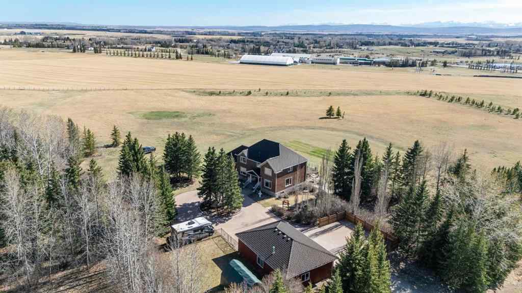 MLS® A2217191 - 225 Huggard Road  in Springbank Rural Rocky View County, Residential