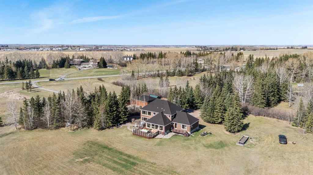 MLS® A2217191 - 225 Huggard Road  in Springbank Rural Rocky View County, Residential