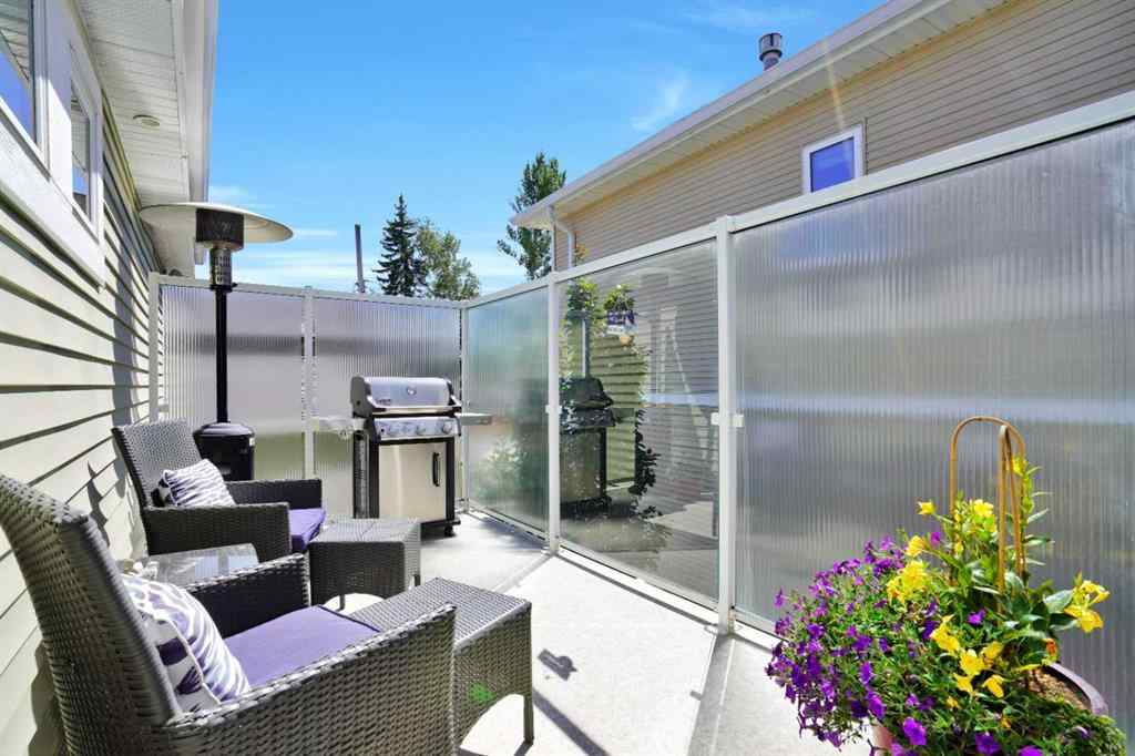 MLS® A2217241 - 3403 Lakeshore Drive  in Cottage Area Sylvan Lake, Residential