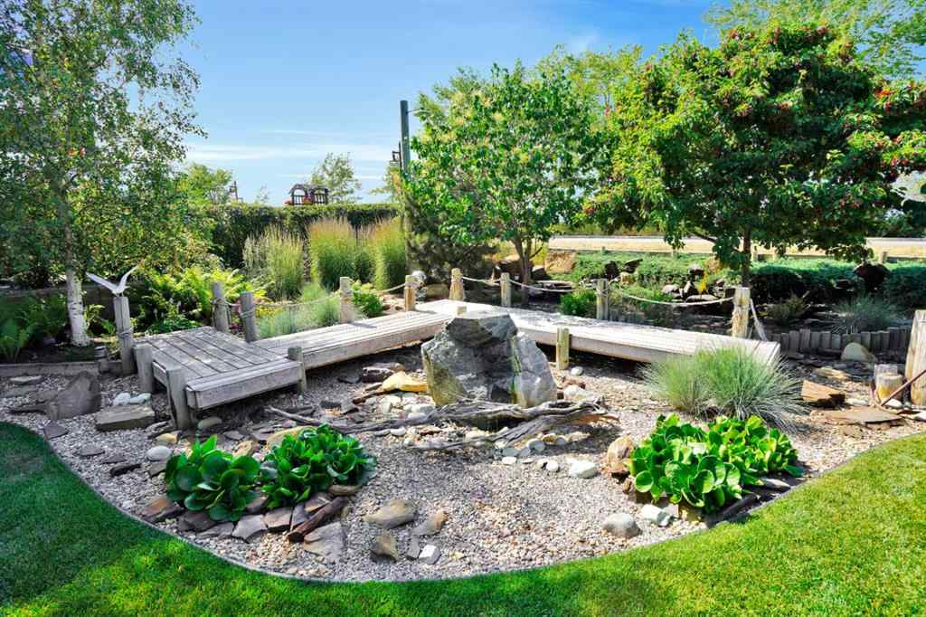 MLS® A2217241 - 3403 Lakeshore Drive  in Cottage Area Sylvan Lake, Residential