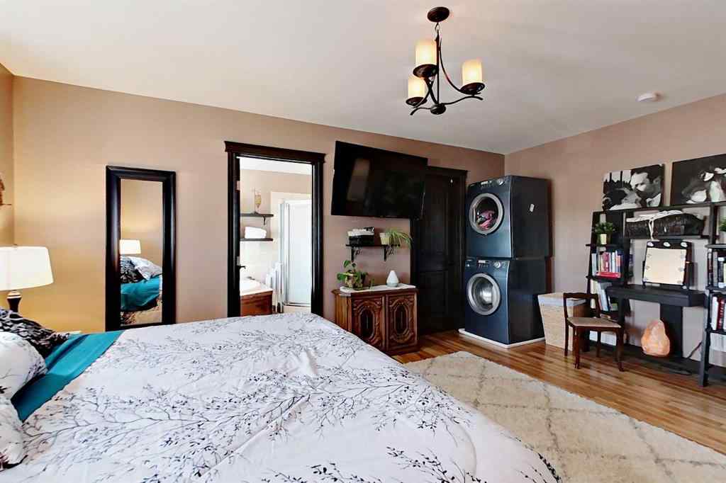 MLS® A2217258 - 5 Hodgstreet Place  in Hewlett Park Sylvan Lake, Residential