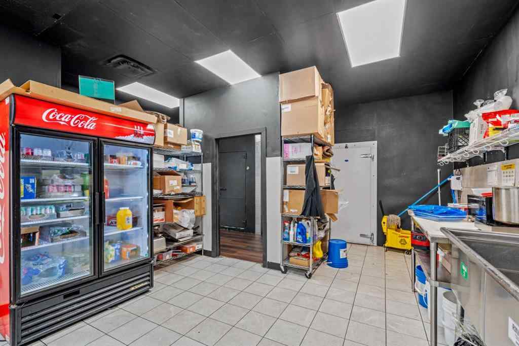 MLS® A2217265 - Unit #156 55 Castleridge Boulevard NE in Castleridge Calgary, Commercial