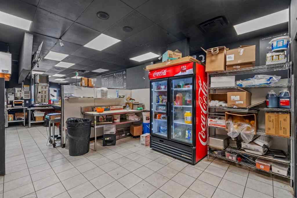 MLS® A2217265 - Unit #156 55 Castleridge Boulevard NE in Castleridge Calgary, Commercial
