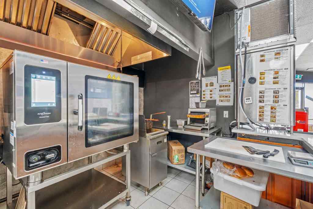 MLS® A2217265 - Unit #156 55 Castleridge Boulevard NE in Castleridge Calgary, Commercial