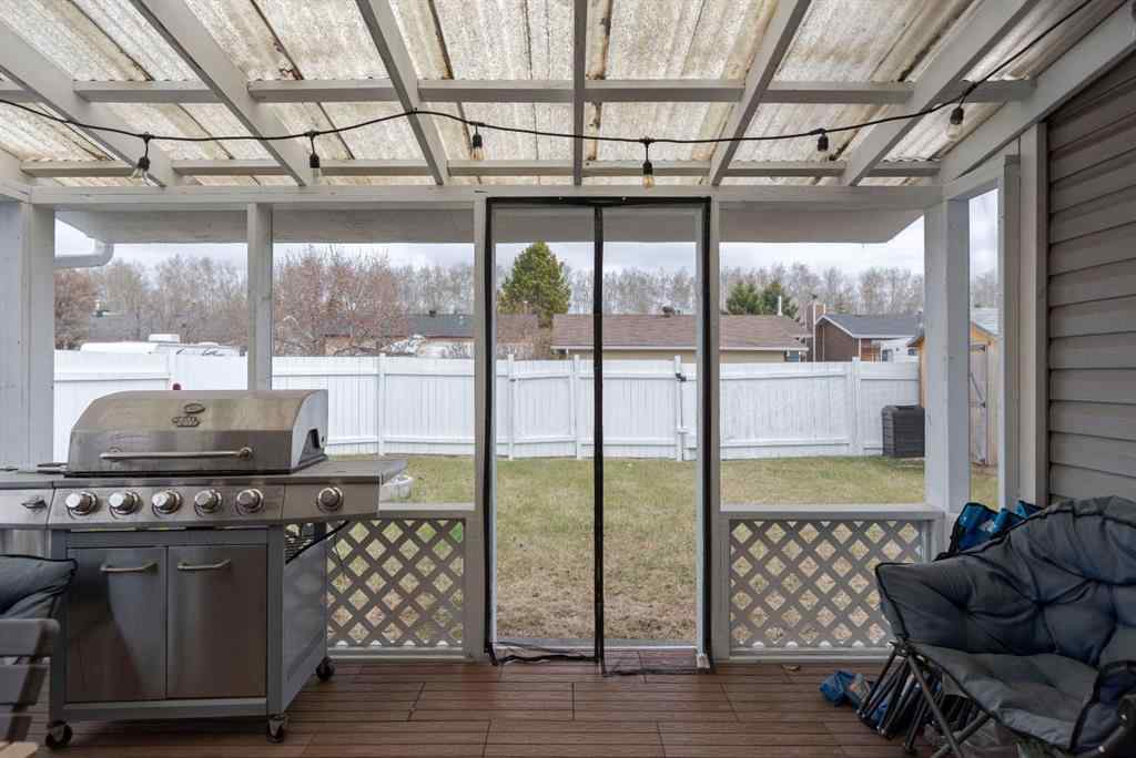 MLS® A2217309 - 121 Cowley Bay  in Thickwood Fort McMurray, Residential