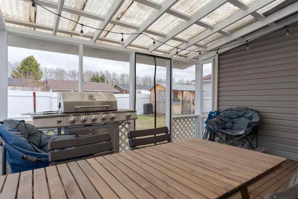 MLS® A2217309 - 121 Cowley Bay  in Thickwood Fort McMurray, Residential