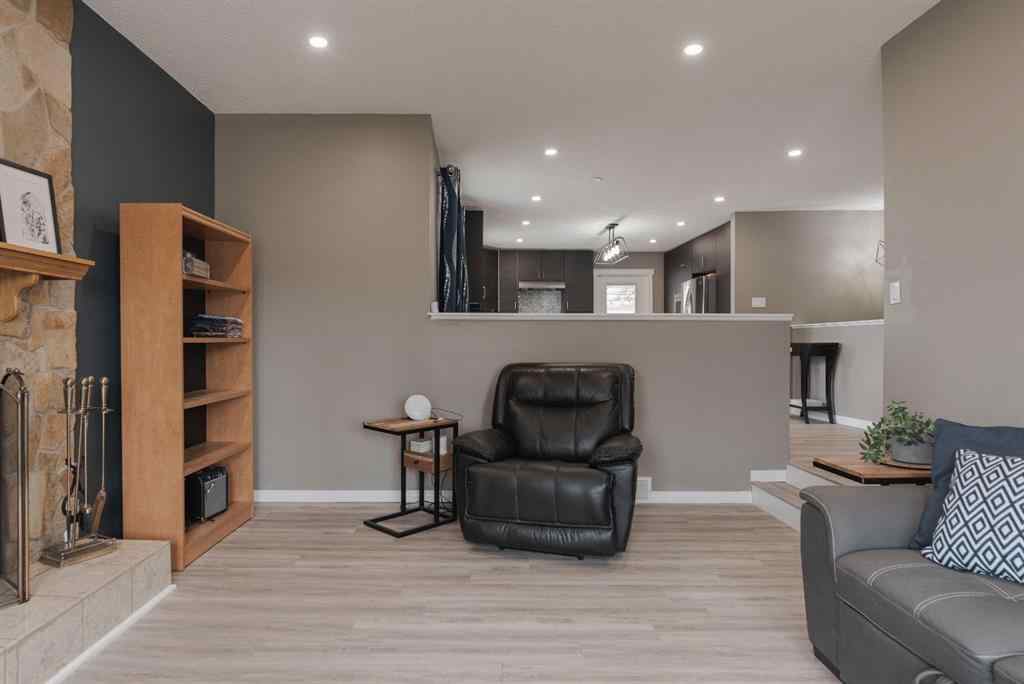 MLS® A2217309 - 121 Cowley Bay  in Thickwood Fort McMurray, Residential