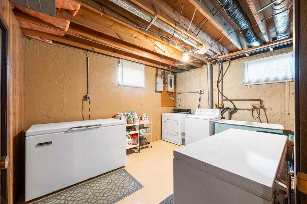 MLS® A2217346 - 27471 17 Highway  in NONE Rural, Residential