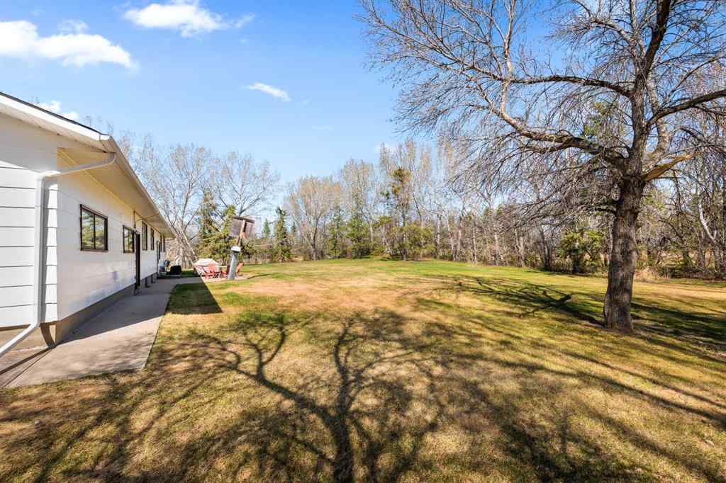 MLS® A2217346 - 27471 17 Highway  in NONE Rural, Residential