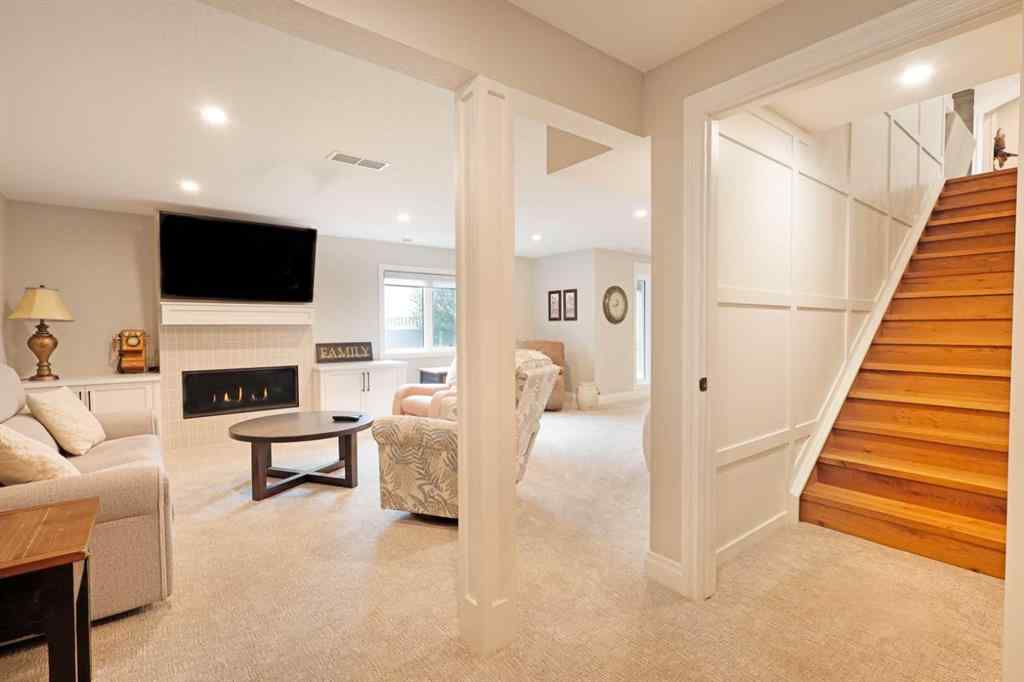 MLS® A2217358 - 911 2 Avenue W in West End Brooks, Residential