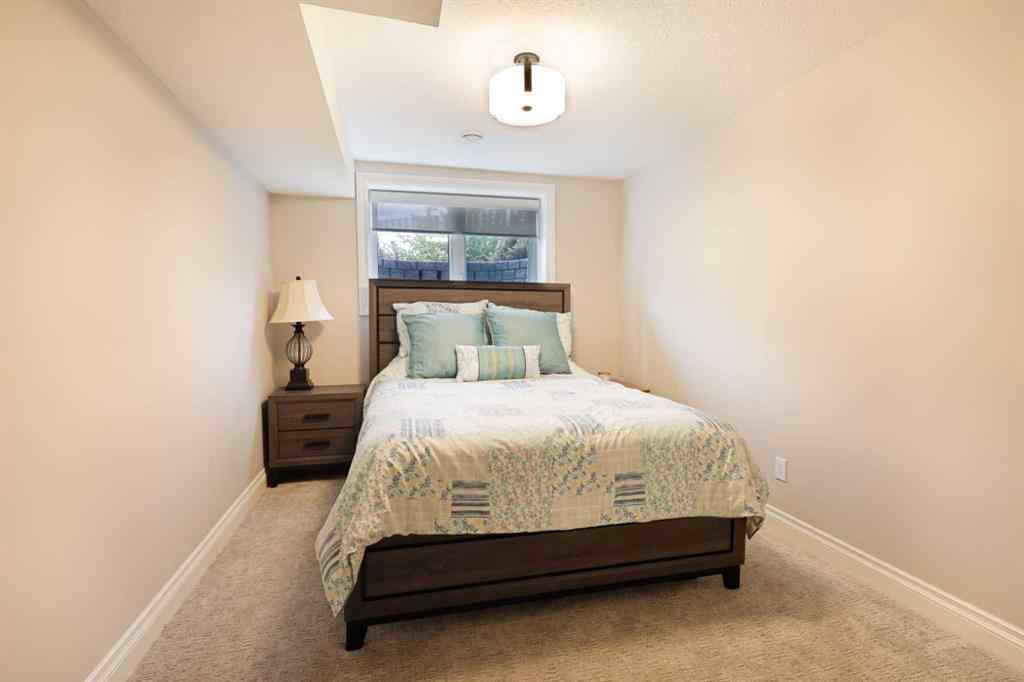 MLS® A2217358 - 911 2 Avenue W in West End Brooks, Residential