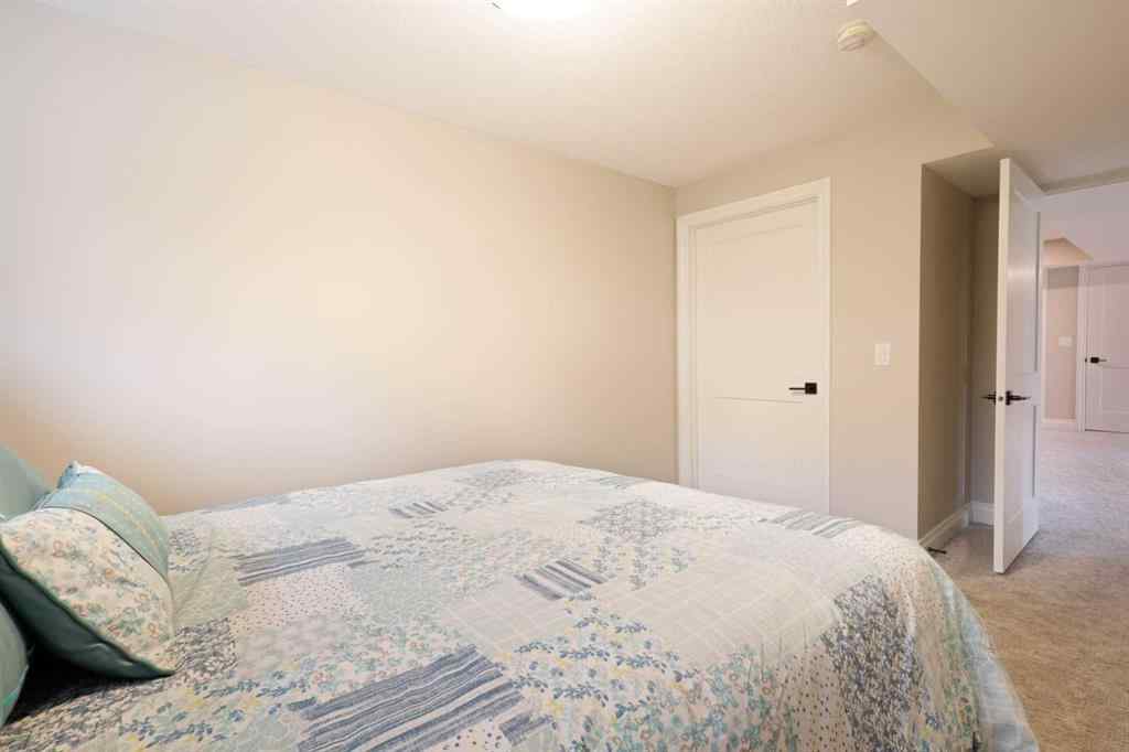 MLS® A2217358 - 911 2 Avenue W in West End Brooks, Residential