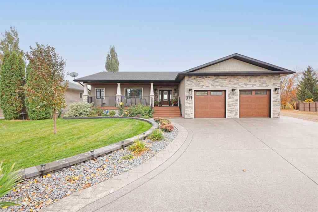 MLS® A2217358 - 911 2 Avenue W in West End Brooks, Residential
