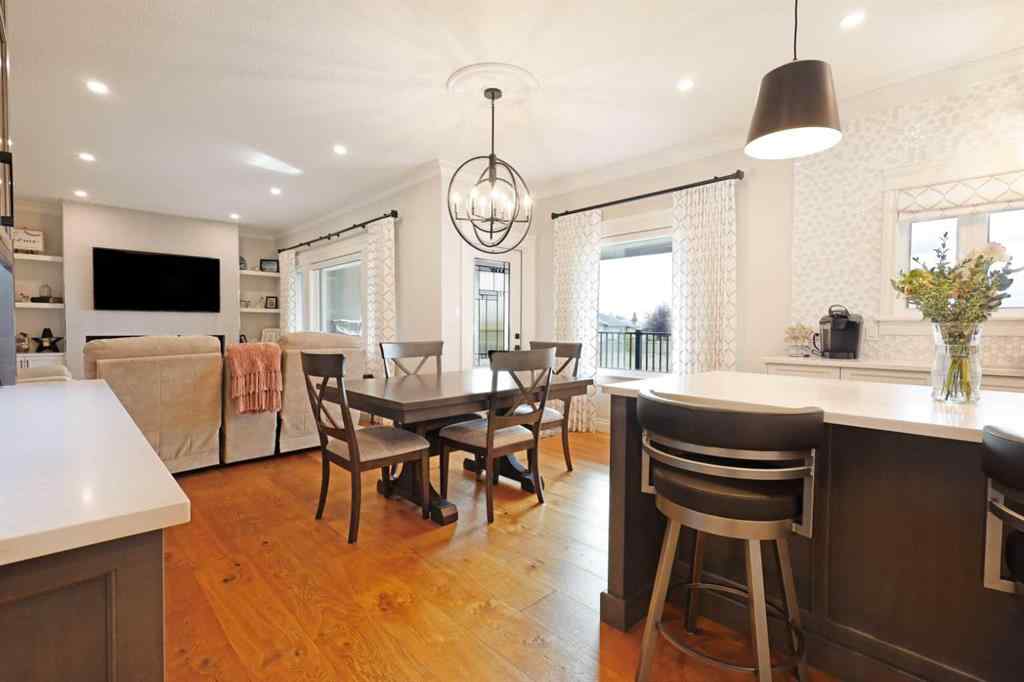 MLS® A2217358 - 911 2 Avenue W in West End Brooks, Residential