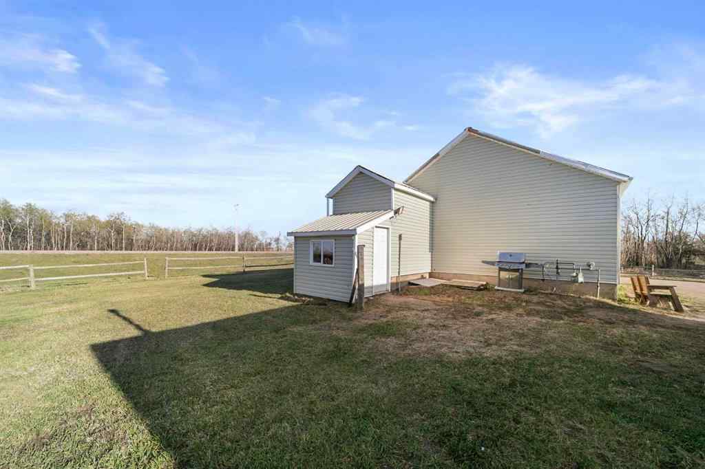 MLS® A2217363 - 39218 Highway 36   in NONE Rural Paintearth No. 18, County of, Residential
