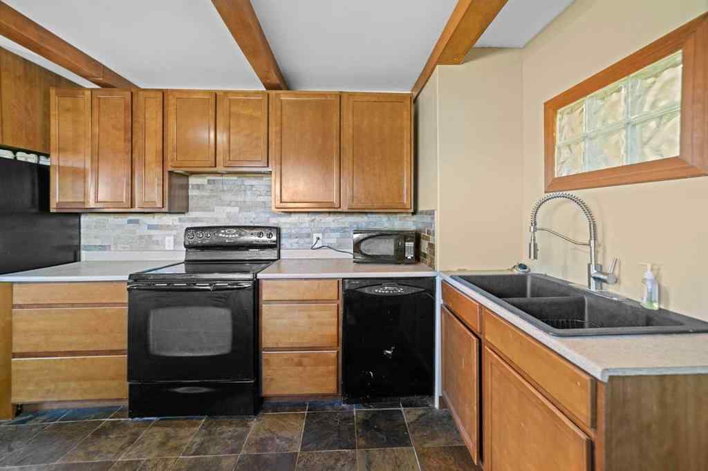 MLS® A2217363 - 39218 Highway 36   in NONE Rural Paintearth No. 18, County of, Residential