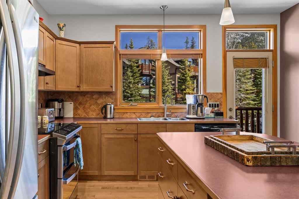 MLS® A2217403 - Unit #14 137 Wapiti Close  in Eagle Terrace Canmore, Residential