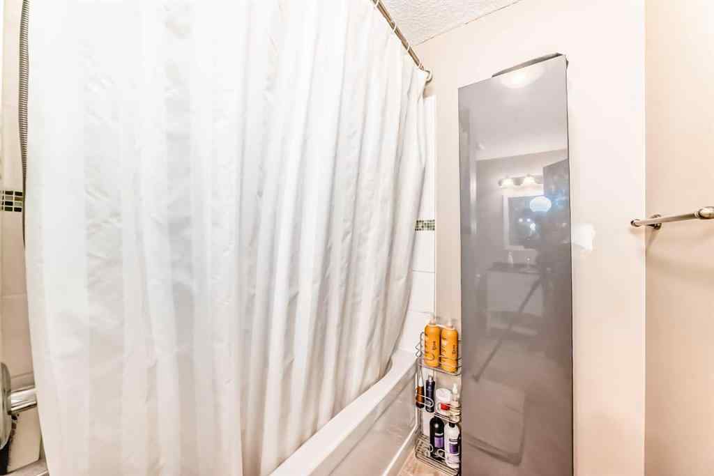 MLS® A2217421 - 148 Pinemill Mews NE in Pineridge Calgary, Residential