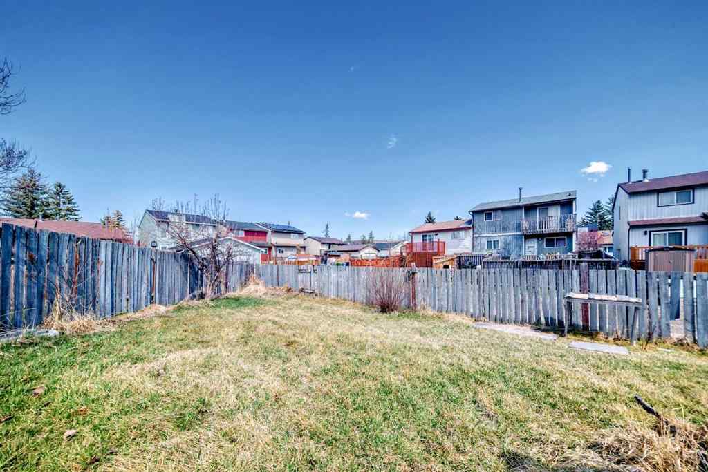 MLS® A2217421 - 148 Pinemill Mews NE in Pineridge Calgary, Residential
