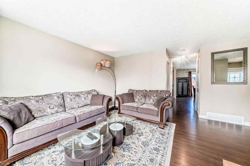 MLS® A2217421 - 148 Pinemill Mews NE in Pineridge Calgary, Residential