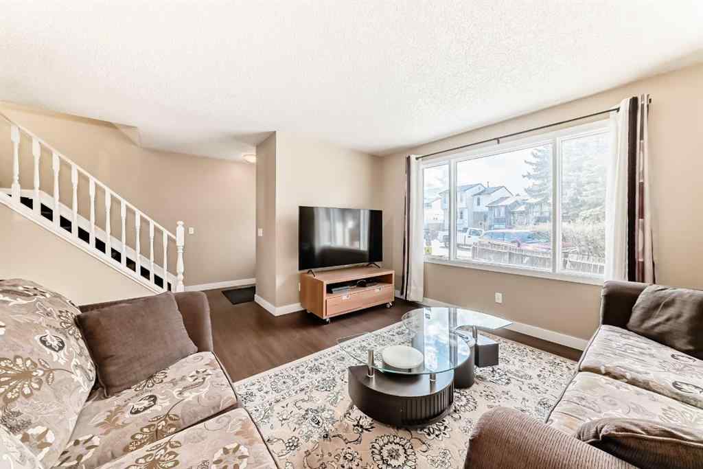 MLS® A2217421 - 148 Pinemill Mews NE in Pineridge Calgary, Residential