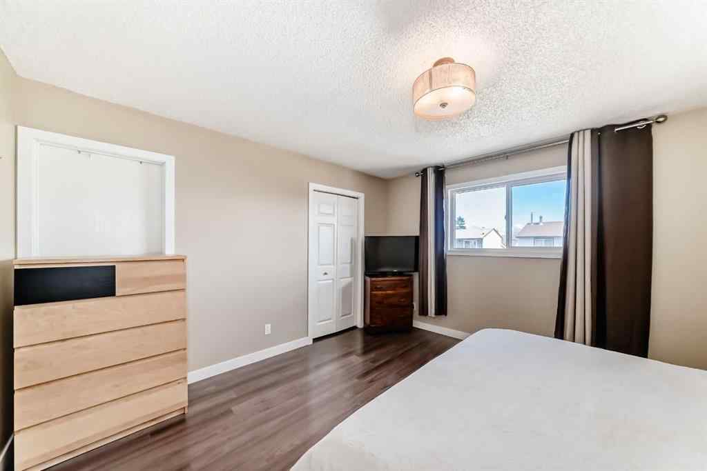 MLS® A2217421 - 148 Pinemill Mews NE in Pineridge Calgary, Residential