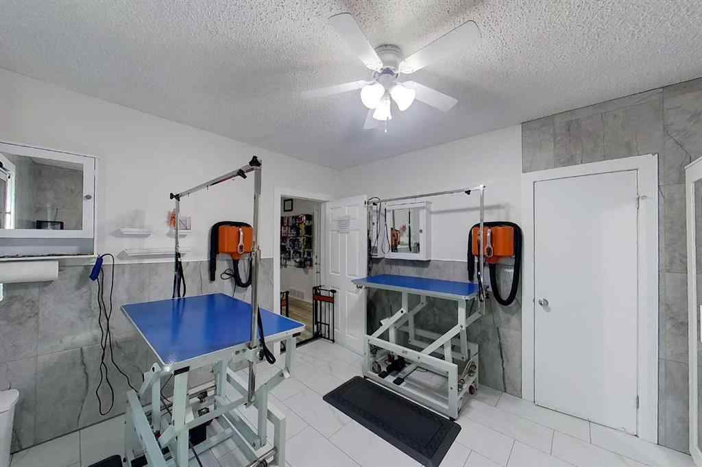MLS® A2217428 - 5614 2 Avenue  in NONE Edson, Commercial