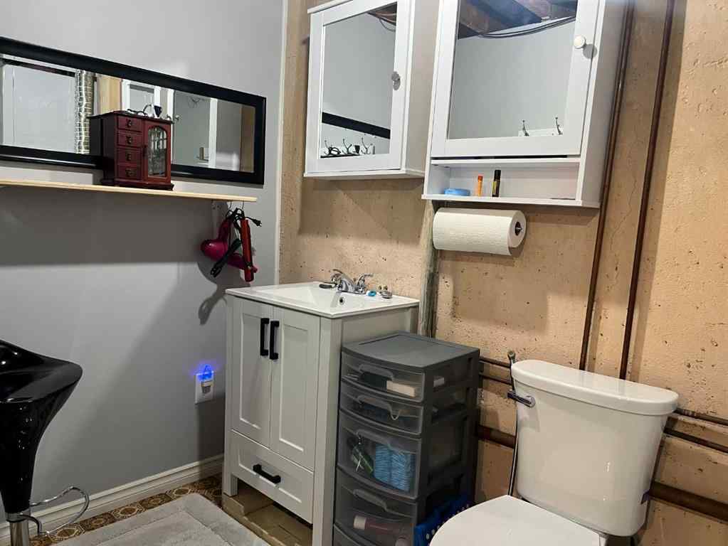 MLS® A2217428 - 5614 2 Avenue  in NONE Edson, Commercial