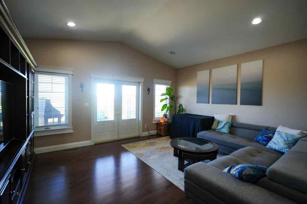 MLS® A2217464 - 463 Killdeer Way  in Eagle Ridge Fort McMurray, Residential