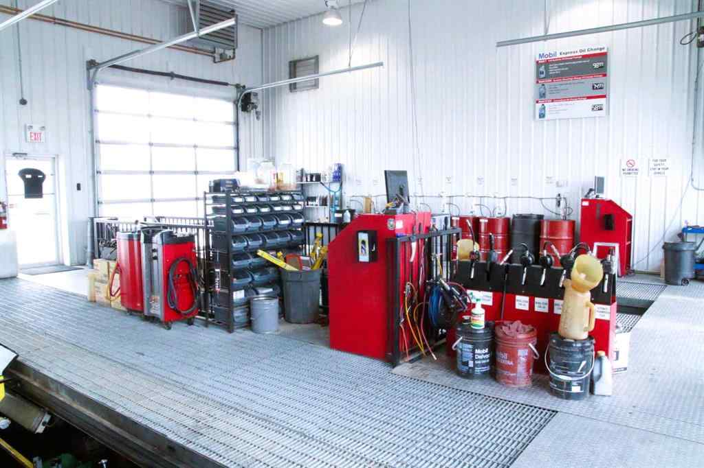 MLS® A2217481 - 102 Joblin   in NONE Hinton, Commercial