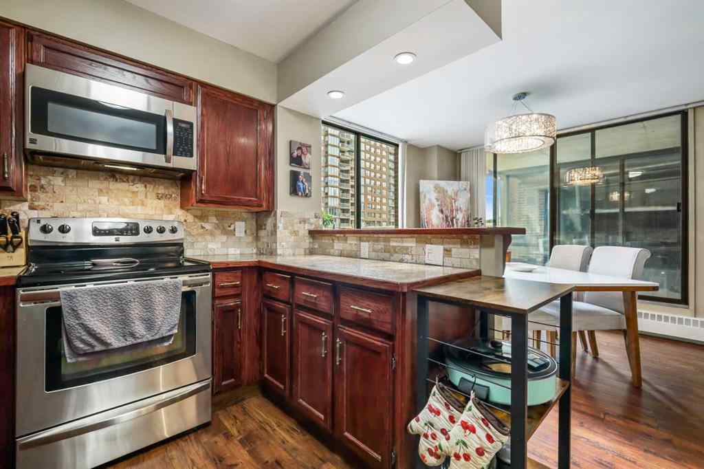 MLS® A2217495 - Unit #404 80 Point Mckay Crescent NW in Point McKay Calgary, Residential