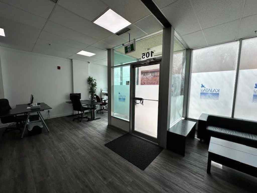 MLS® A2217497 - 128 2 Avenue SE in Chinatown Calgary, Commercial