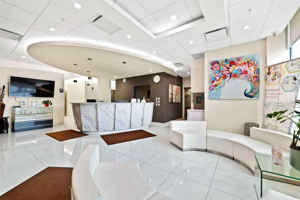 MLS® A2217543 - 4620-4624 16 Avenue NW in Montgomery Calgary, Commercial