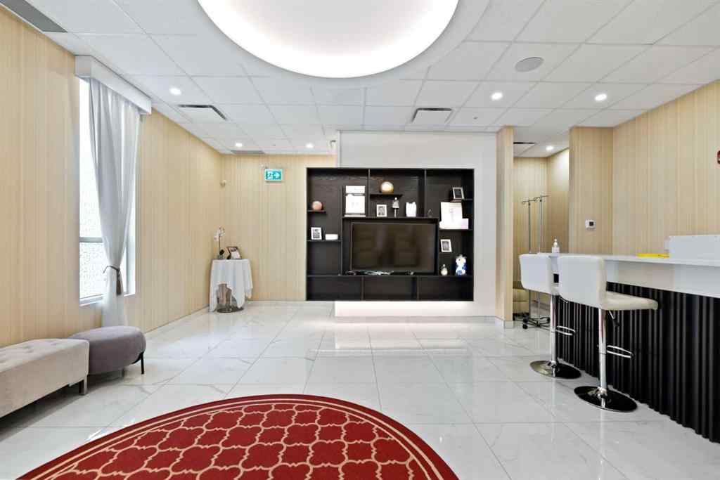 MLS® A2217543 - 4620-4624 16 Avenue NW in Montgomery Calgary, Commercial