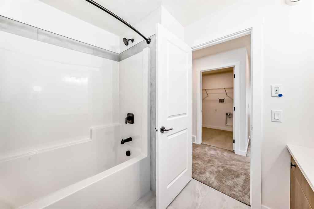 MLS® A2217546 - 17 Appaloosa Crescent  in Heartland Cochrane, Residential