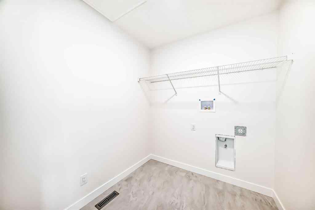 MLS® A2217546 - 17 Appaloosa Crescent  in Heartland Cochrane, Residential