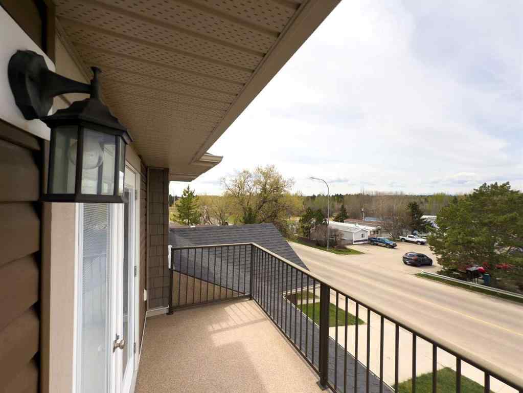 MLS® A2217556 - 5315-A 50 Avenue  in NONE Rocky Mountain House, Residential