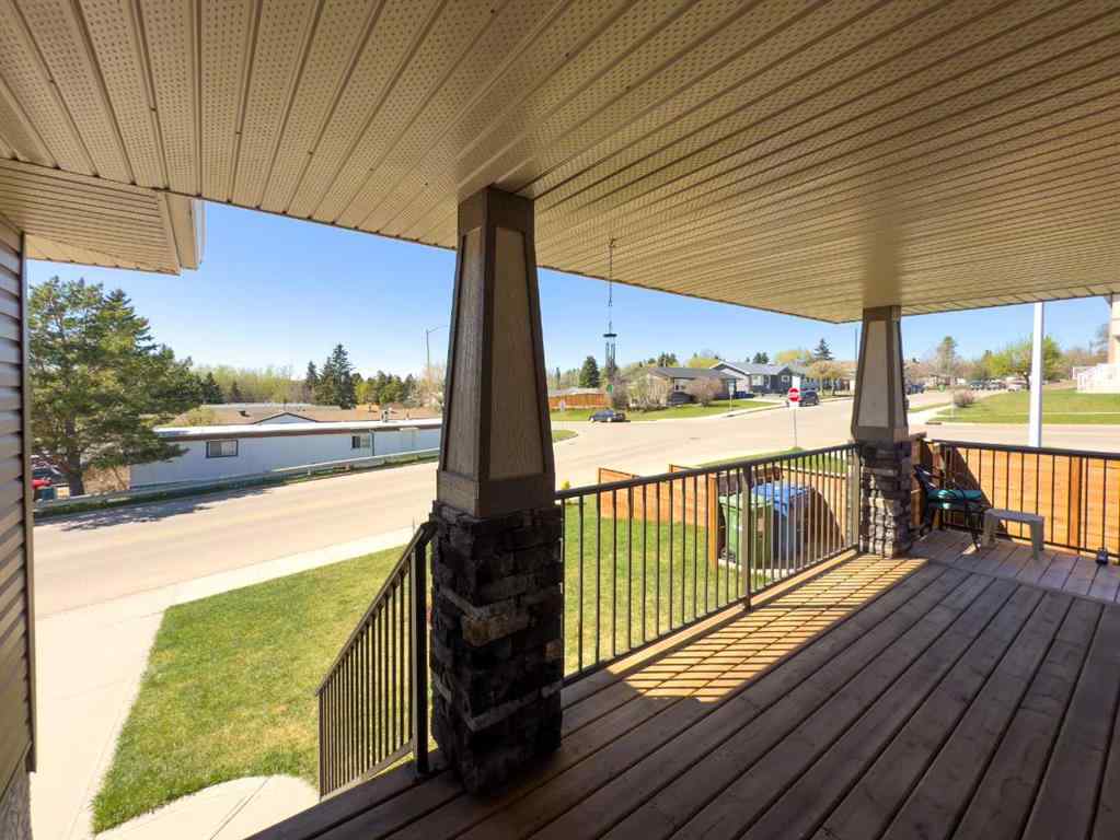 MLS® A2217556 - 5315-A 50 Avenue  in NONE Rocky Mountain House, Residential