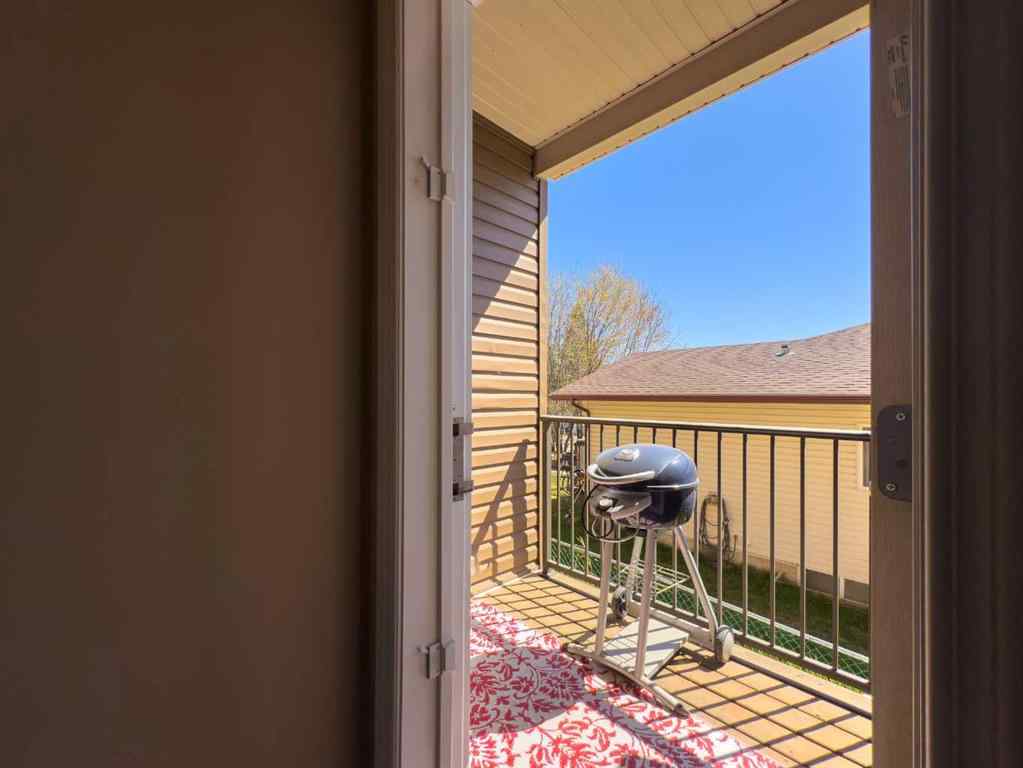 MLS® A2217556 - 5315-A 50 Avenue  in NONE Rocky Mountain House, Residential