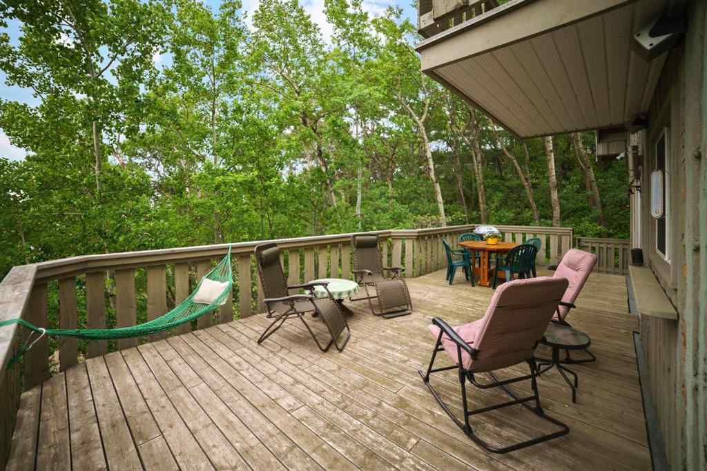 MLS® A2217603 - 5 Shady Drive   in NONE Rochon Sands, Residential