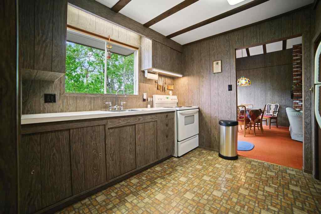 MLS® A2217603 - 5 Shady Drive   in NONE Rochon Sands, Residential