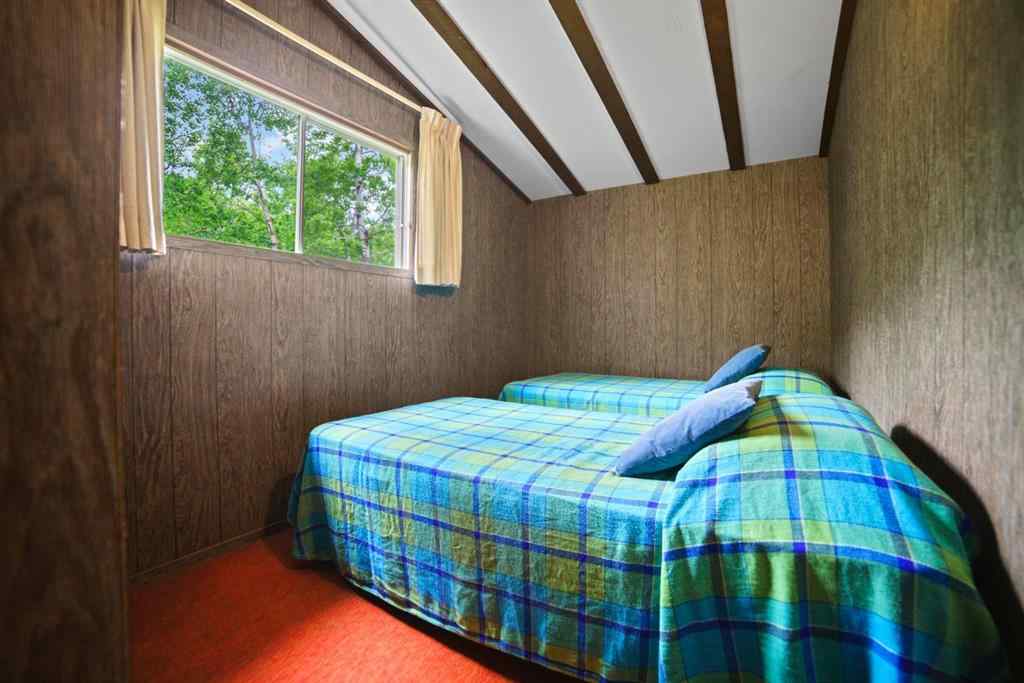 MLS® A2217603 - 5 Shady Drive   in NONE Rochon Sands, Residential