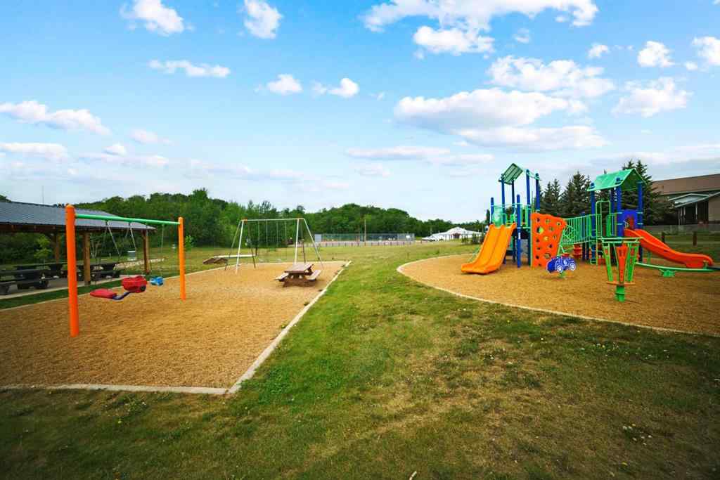 MLS® A2217603 - 5 Shady Drive   in NONE Rochon Sands, Residential