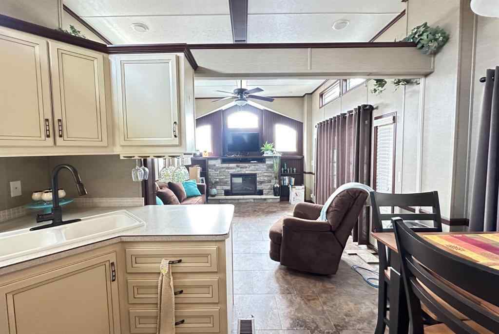 MLS® A2217604 - 1115 Oak Avenue  in  Lac Des Iles, Residential