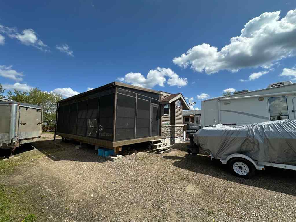 MLS® A2217604 - 1115 Oak Avenue  in  Lac Des Iles, Residential