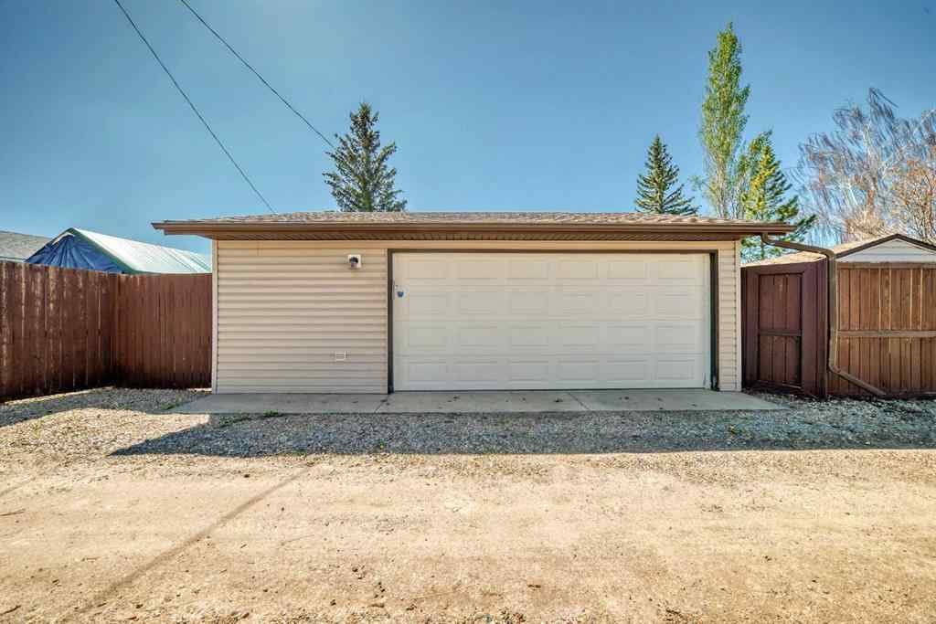 MLS® A2217610 - 314 Mckinnon Drive  in NONE Carseland, Residential